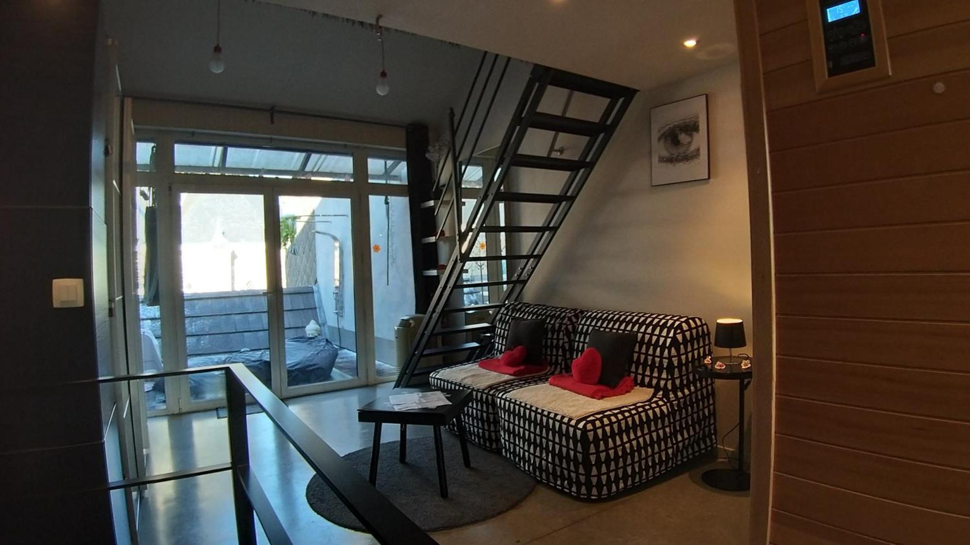 Wellness Loft With Sauna, Jacuzzi, Roof Terrace & Amazing View Apartment Antwerp Room photo