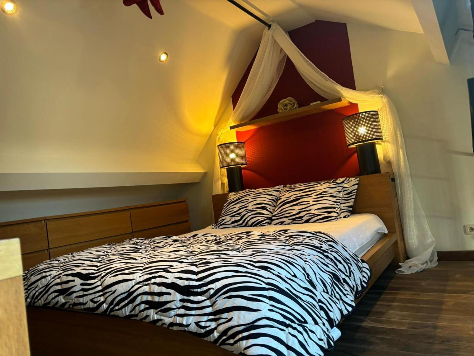Wellness Loft With Sauna, Jacuzzi, Roof Terrace & Amazing View Apartment Antwerp Exterior photo